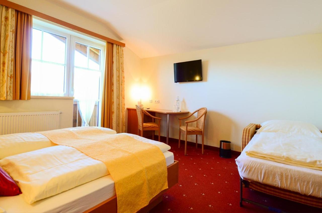 Hotel Gasthaus-landhotel Traunstein 3*