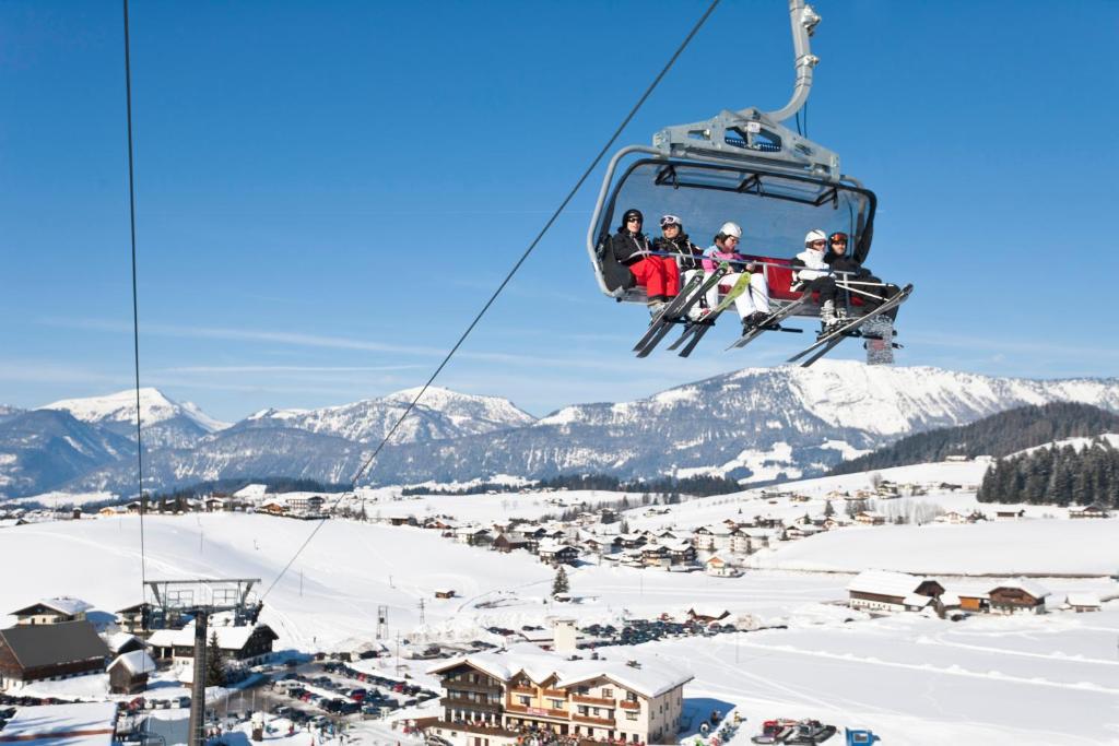 Gasthaus-landhotel Traunstein 3*